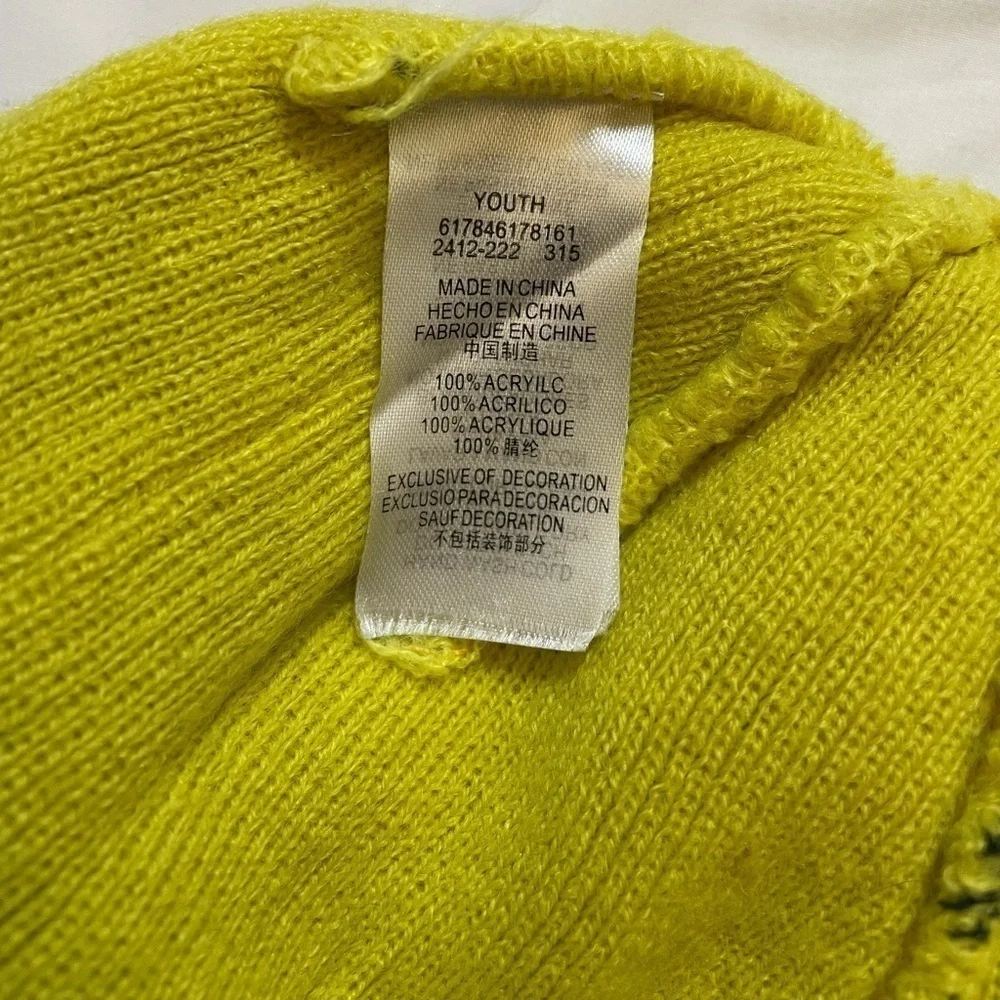 Boys Nike youth black and yellow beanie